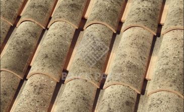 Черепица La Escandella Curved Roof Tile T4 RED Lucentum
