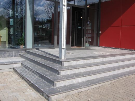 Ступень угловая - флорентинер Stroeher Roccia 840 grigio 
